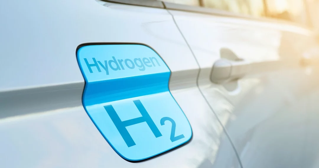 Hydrogen Cars and Batteries.. For a Future Free of Emissions